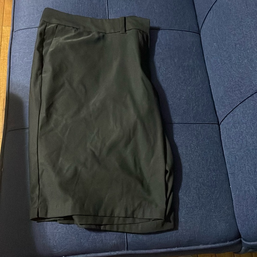 Nike golf shorts